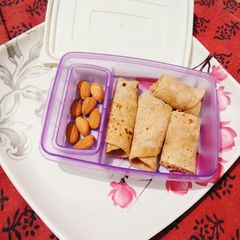 A picture of Chapati roll.