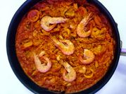 Una foto di paella