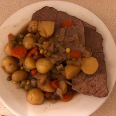 A picture of Slow cooker Sunday meal.