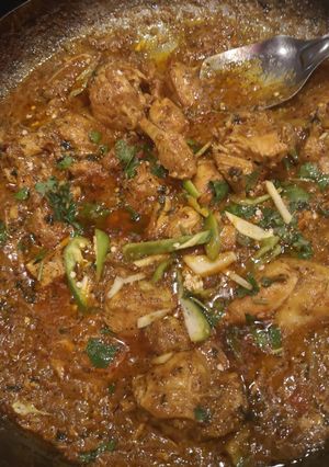 A picture of Karahi.