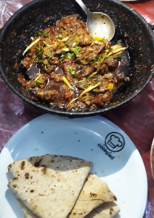 A picture of Beef karahi.