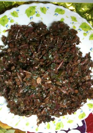 লাল শাক ভাজি রেসিপির প্রধান ছবি