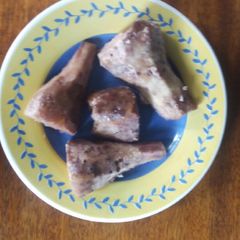 A picture of Boiled Nduma(Arrowroots) with only 2 ingredients.