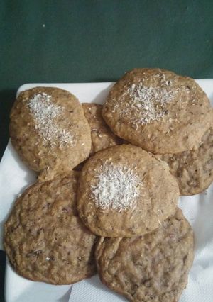 Una foto de Galletones marroquies de banana y cacao y avena