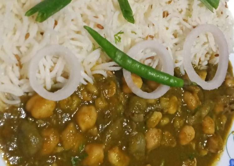 Palak chhole with Jeera rice