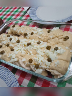 Una foto de Vitel tone de pollo