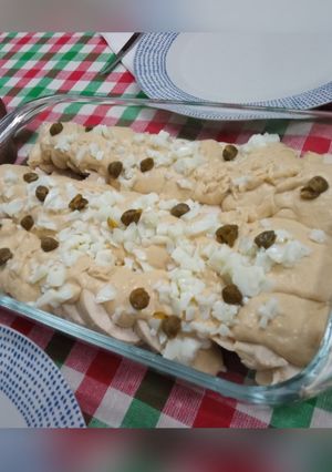 Una foto de Vitel tone de pollo