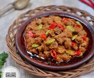 Mudahnya Memasak Sambal goreng daging Enak Sederhana
