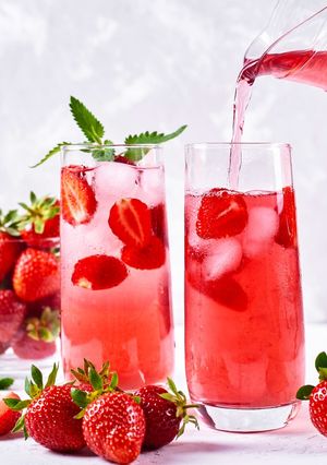 草莓氣泡飲 無酒精莫西多 的食譜成品照片