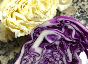 Una foto de Cómo almacenar repollo y lechuga Japonés 🇺🇾🇯🇵キャベツやレタスの保存方法Mottainai