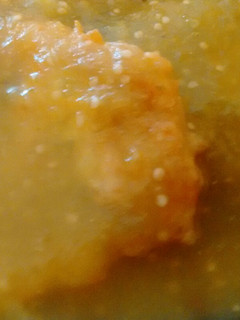 Una foto de Tortitas de pollo en salsa verde