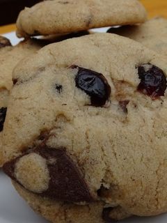 Vörösáfonyás, csokis, omlós keksz! VEGÁN recept fotója