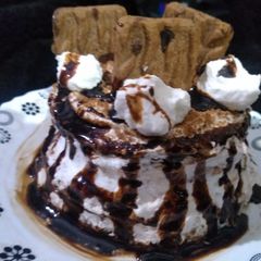 A picture of Biscuit cake.