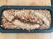 Une photo de gâteau flocon d'avoine banane