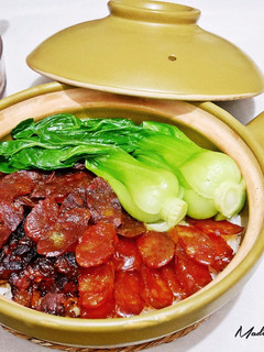 臘味煲仔飯 的食譜成品照片