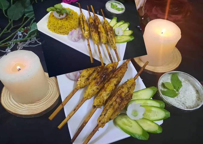 Steps to Prepare Homemade Grill Chicken seekh kabab 😋😋