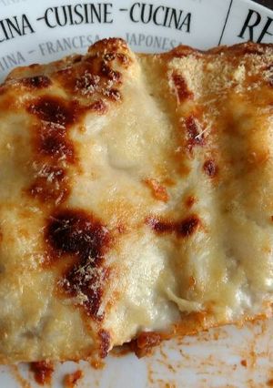Una foto de Lasaña boloñesa
