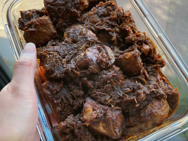 Langkah Mudah untuk Membikin Resep Rendang daging sapi padang yang Bikin Ngiler Anti Ribet, Mantap Sekali