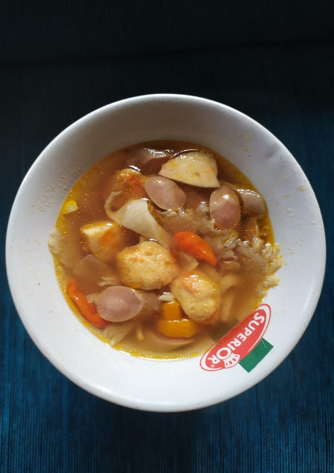 Foto resep Sup merah sosis
