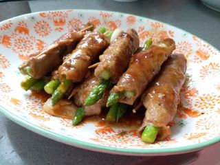 露荀豬肉卷