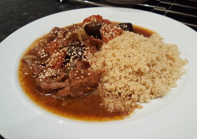 Lamb tagine with prunes and almonds