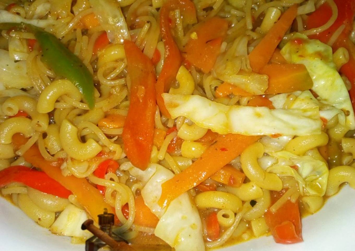 Jallop spaghetti and macaroni