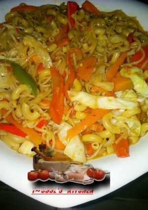 A picture of Jallop spaghetti and macaroni.