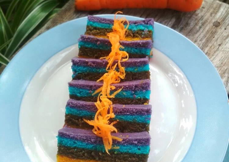 RACACA (Rainbow Carrot Cake)