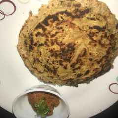A picture of Chilli Garlic Paratha.