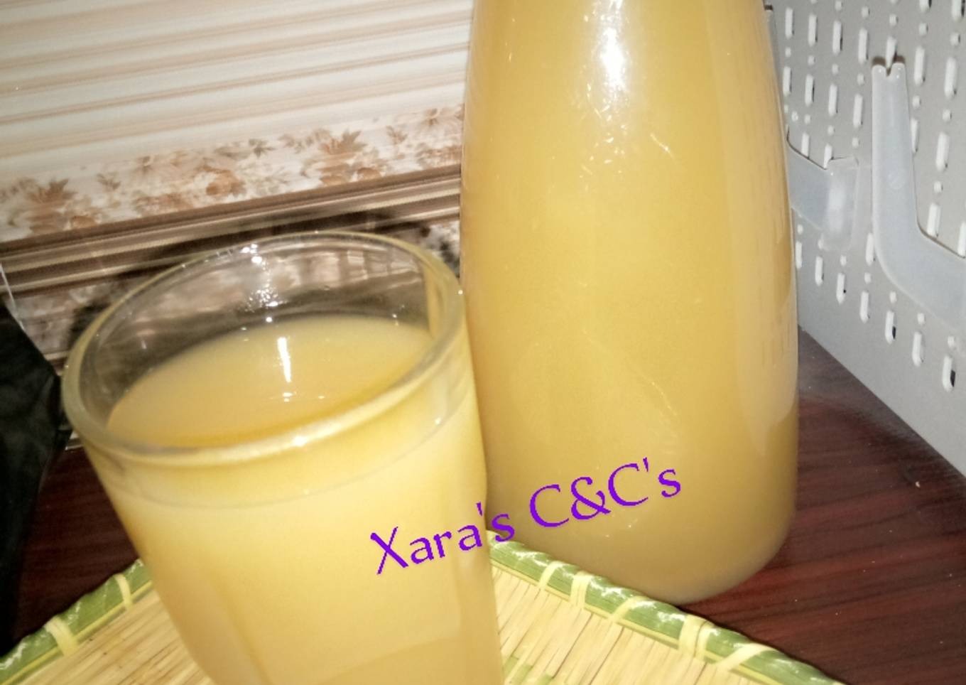 Pineapple and ginger drink