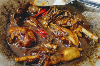 Resep Ayam Kecap Pedas Gurih Gampang