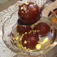 A picture of Bread Gulab Jamun.