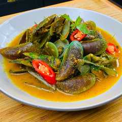 Kerang hijau kuah woku রেসিপির প্রধান ছবি
