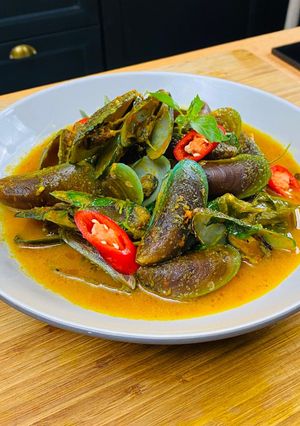 Foto resep Kerang hijau kuah woku