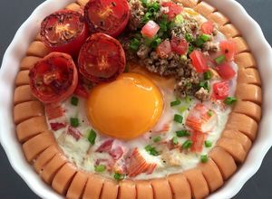 รูปของ ~ Baked Egg in Sausage Ring~