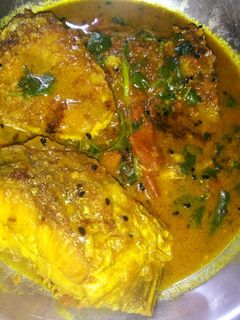 রুই মাছের ঝোল (rui macher jhol recipe in Bengali) রেসিপির প্রধান ছবি