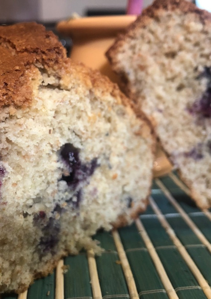 Una foto de Budín integral de arándanos