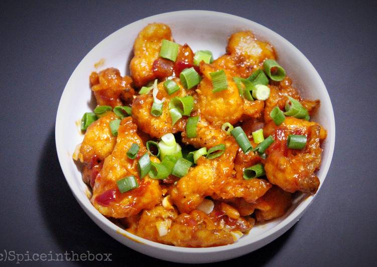 Recipe of Any-night-of-the-week Indo-Chinese: Cauliflower Manchurian