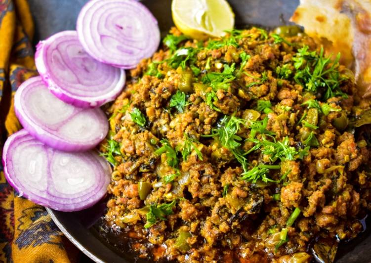 How to Make Quick Dhaba Style Butter Keema Masala