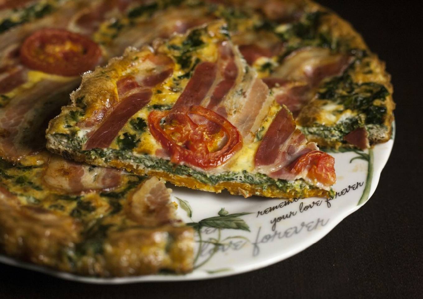 Tarta salada de kale, calabaza y bacon