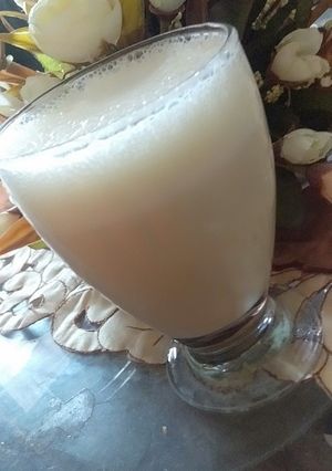 A picture of Banana shake.