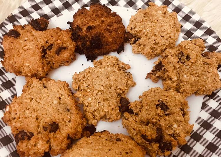 Peanut butter oatmeal choco chip cookies