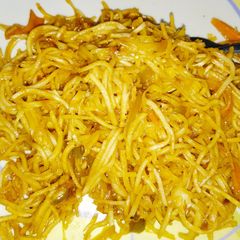 A picture of Veg noodles.