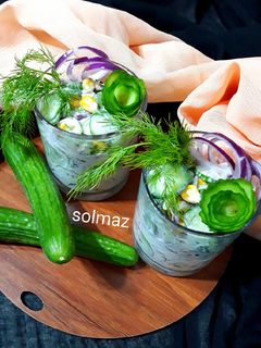 عکسی از دستور سالاد پیاز و خیارsolmaz