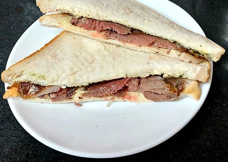 Step-by-Step Guide to Prepare Speedy My Leftover Lamb and Mint Sauce Sandwich 😘 #Sandwich#Lunch#