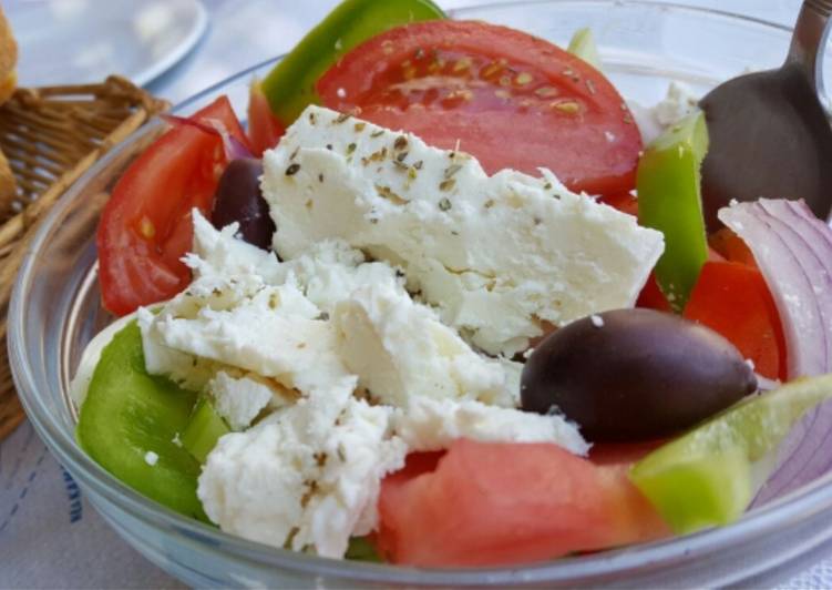 Ensalada griega original