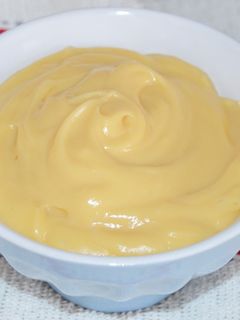 Una foto de ¿Como hacer crema pastelera?