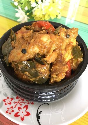 A picture of Chicken Kulumbu.