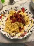 Spaghetti in padella 84 carbonara di salsiccia piccante