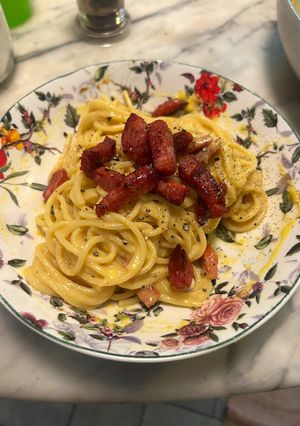 Foto di Spaghetti in padella 84 Carbonara di salsiccia piccante